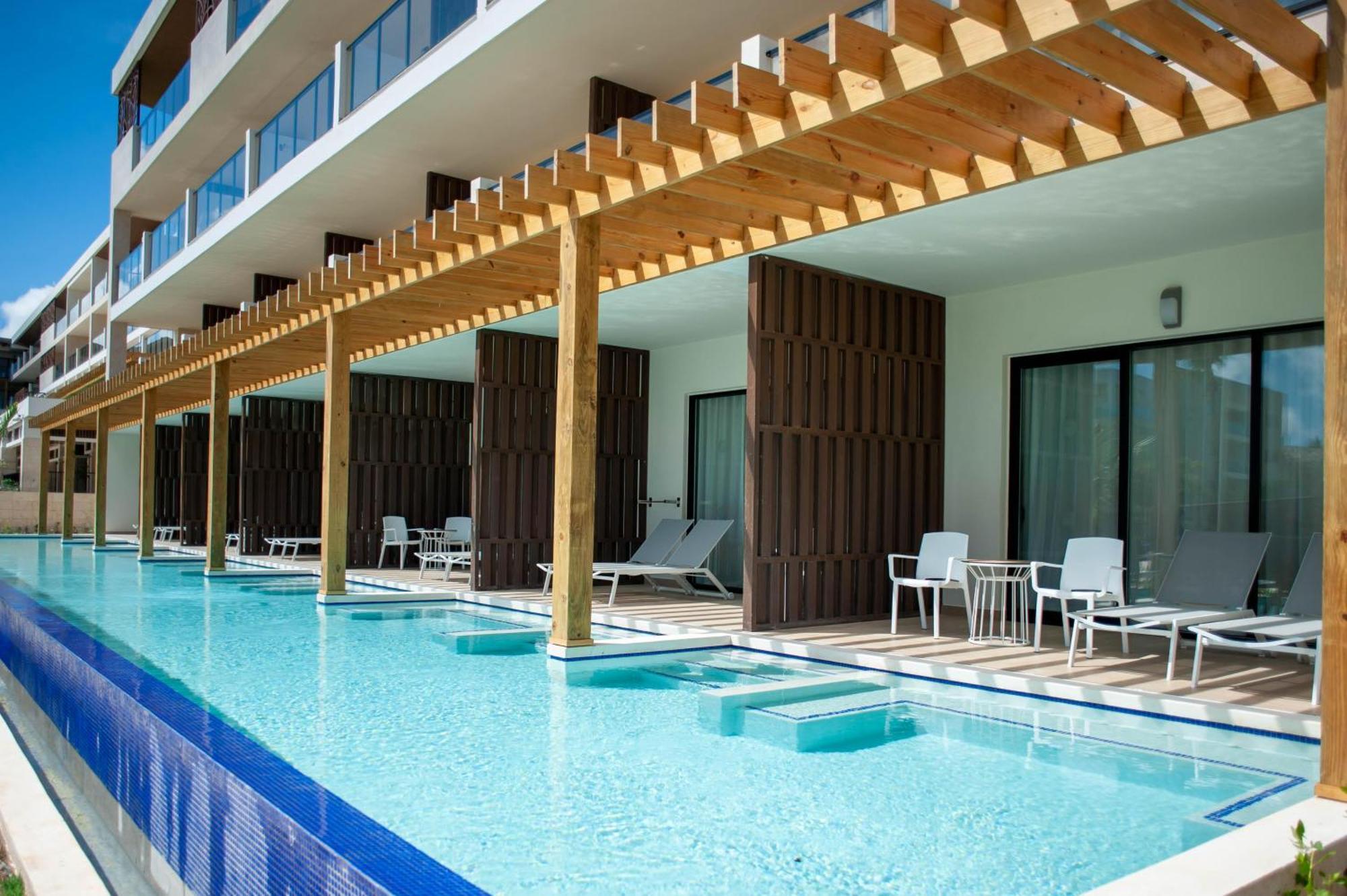 Serenade All Suites - Adults Only Resort 푼타 카나 외부 사진